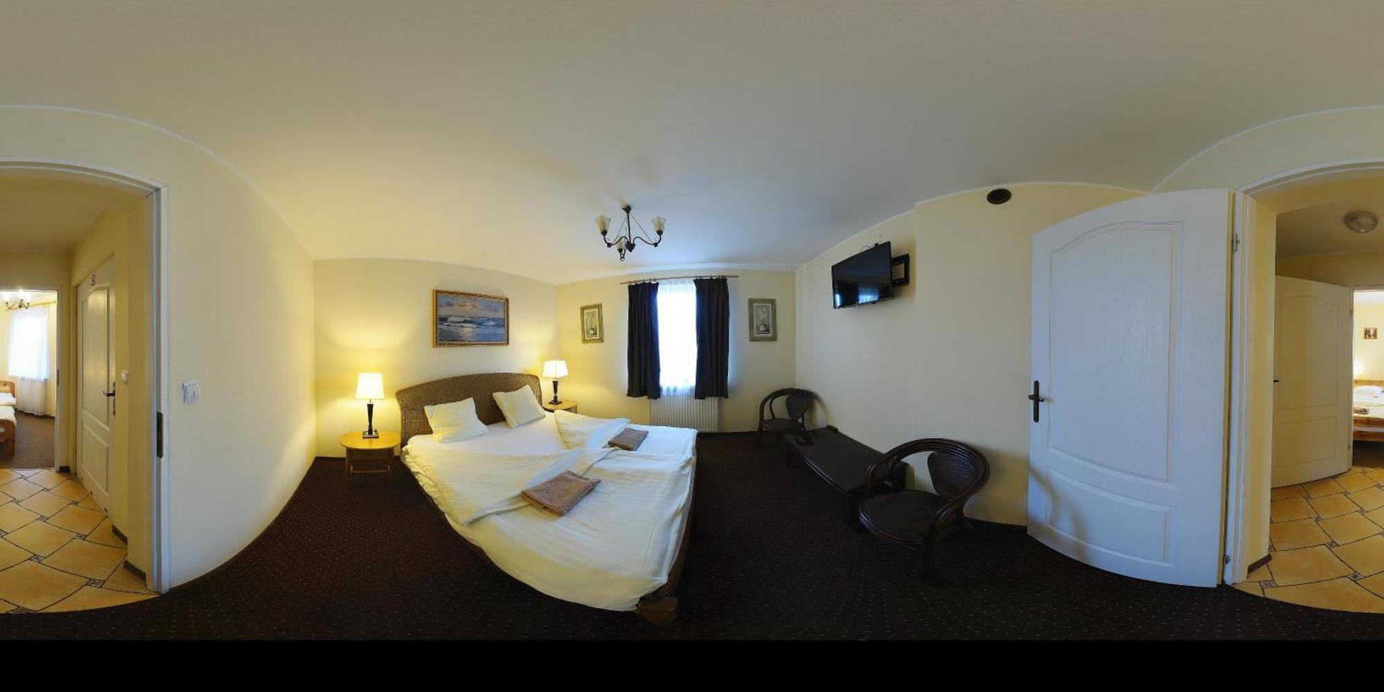 Hotel Stawisko Klaudyn Eksteriør billede